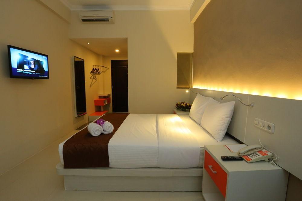 Pandanaran Hotel Семаранг Екстериор снимка