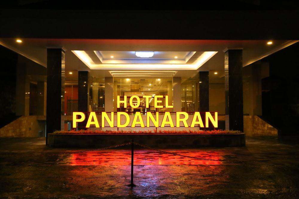 Pandanaran Hotel Семаранг Екстериор снимка